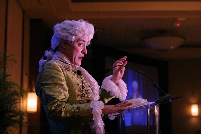 Mozart, Ross Boehringer, gave the introduction at the SRQ Visionary Tribute.