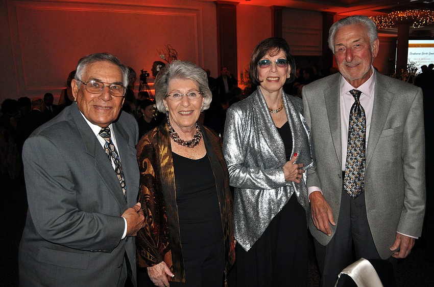 Merle and Norma Greenwald with Noel and Toby Siegel