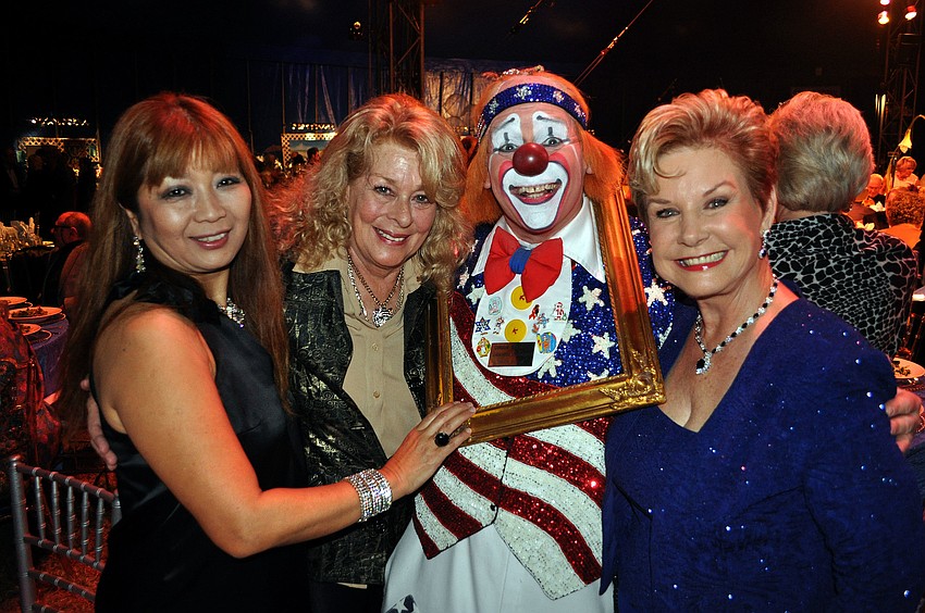 Noriko Sidlow, Kay Rosaire, Chuck Sidlow and Linda Carson