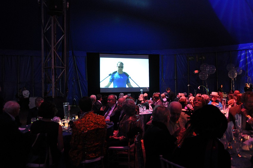 A tribute video about Nik Wallendaâ€™s tight rope walk across Niagra falls.