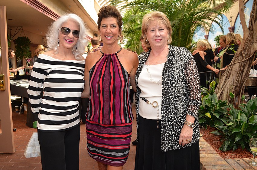 Terry Chandler, Co-Chairwoman Dawn Epstein and Lainie Van Winkle