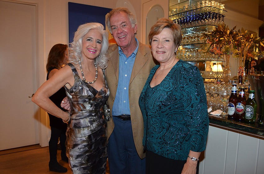 Terry and Jim Chandler with Linda DiGabriele