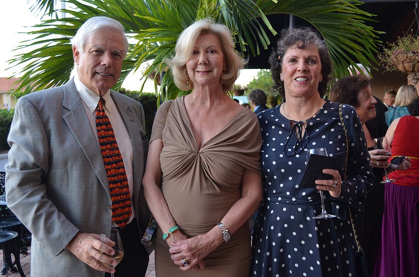 Bill Chapman, Pat Jones and Bonnie Chapman