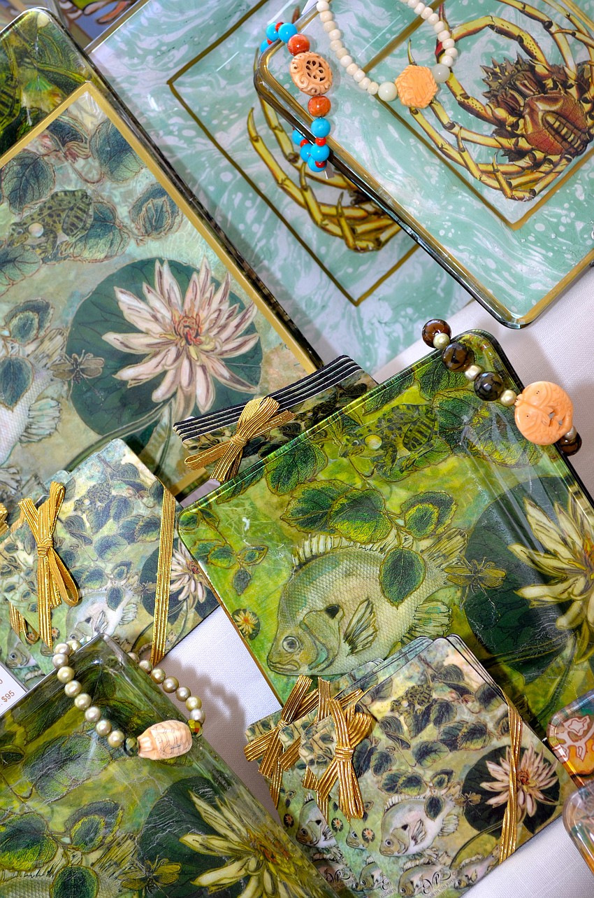 Elizabeth van Riper accessories