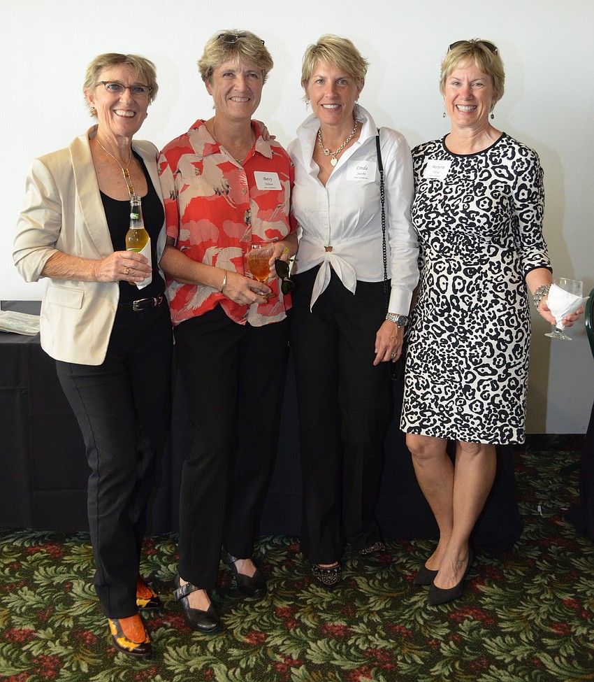 Deborah Huntley, Betsy Nelson, Linda Jacobs and Marjorie Floyd