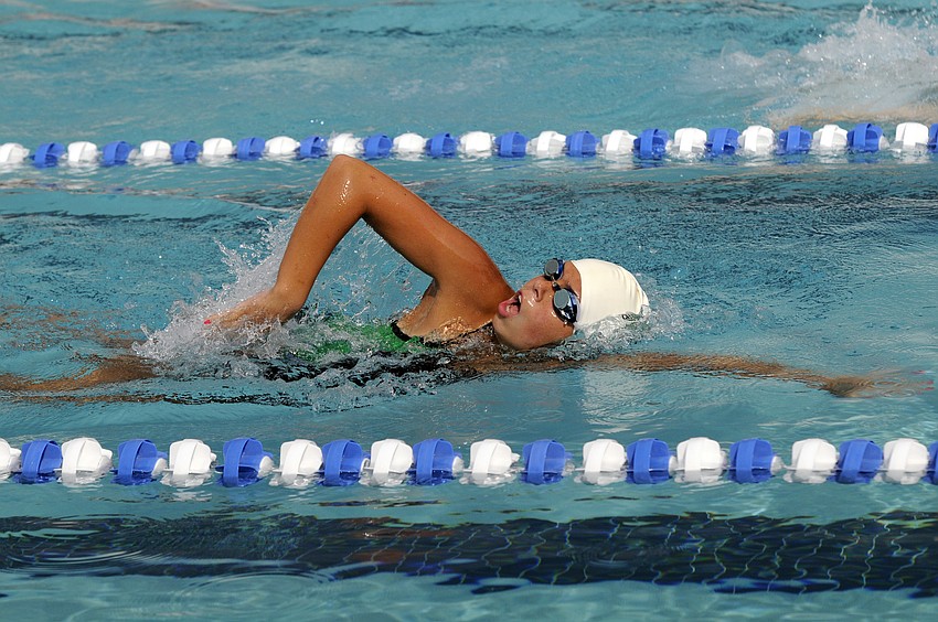 Lakewood Ranch sophomore Elizabeth Belan swims in the first heat of the 100-yard freestyle.