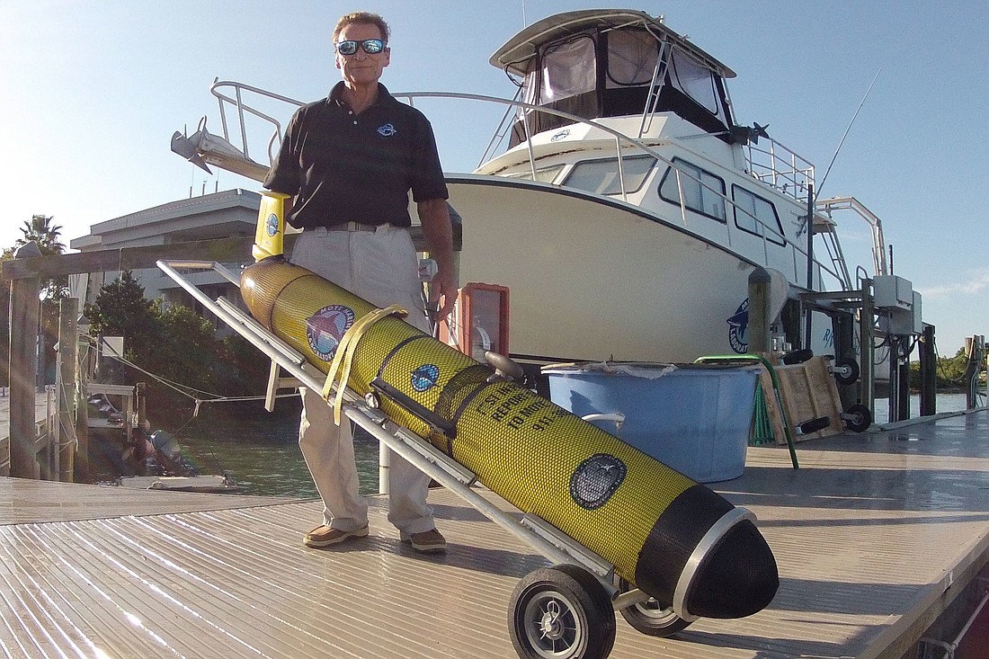 An underwater robot, nicknamed "Waldo" was deployed by Mote Marine Laboratory to detect the presence of Karenia brevis and movement of currents.