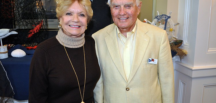 Joyce and Bill Steele were the hosts for the Welcome Back Seafood Dinner Saturday, Nov. 3, at the Bird Key Yacht Club.