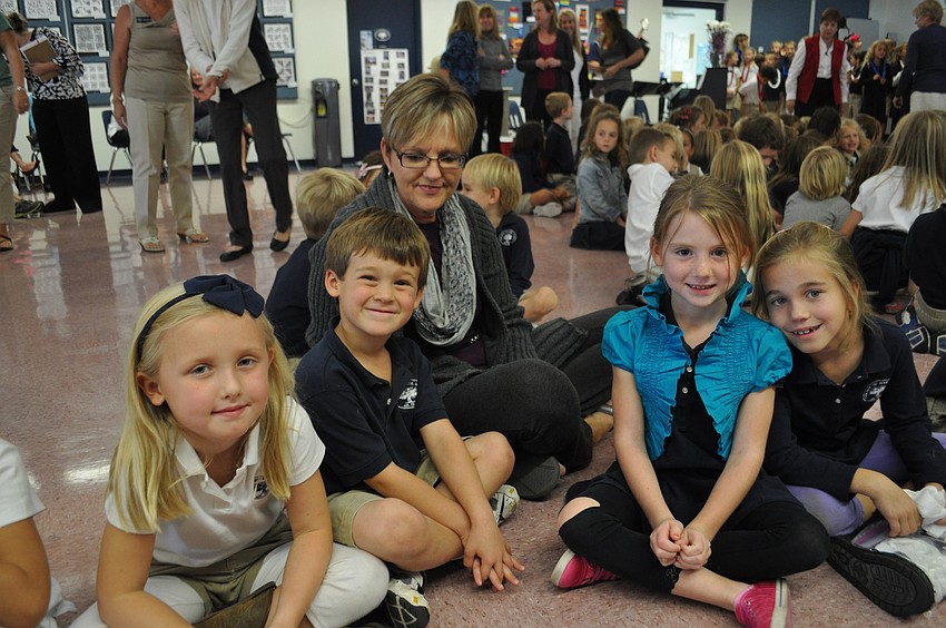 Emma Dohan, Alex Popovich, Cheryl Lorge, Izzy Green and Kristina Spilkova