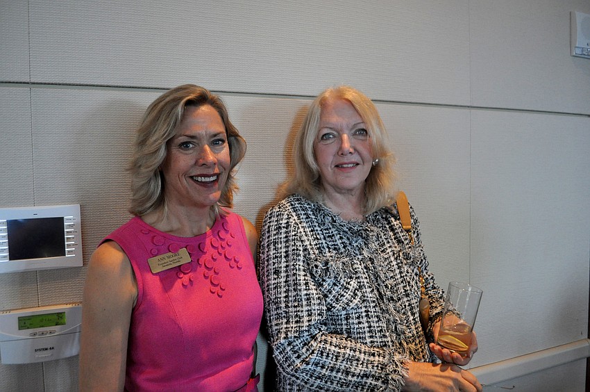 Ann Moore and Mimi Hernandez, president and 1st vice president of the Founders Garden Club, respectively.