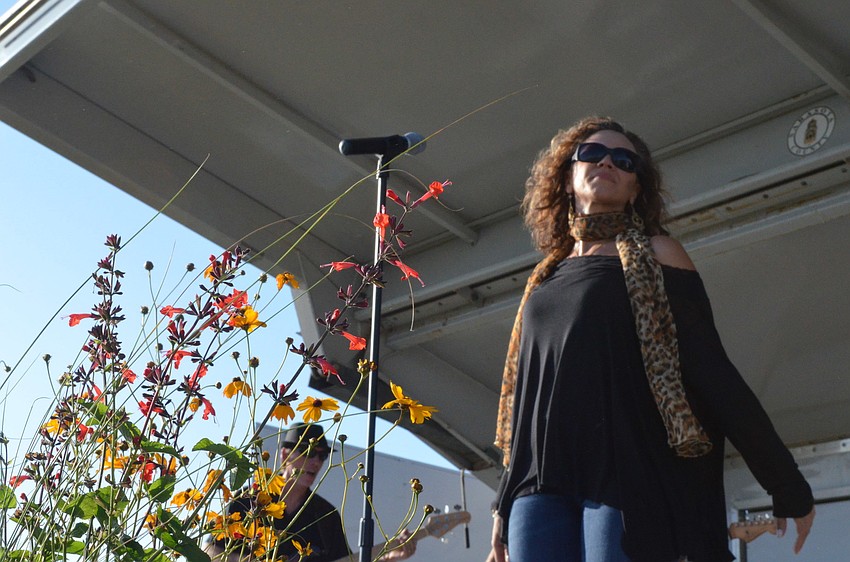 Lauren Mitchell of The Lauren Mitchell Band performed for the crowd.