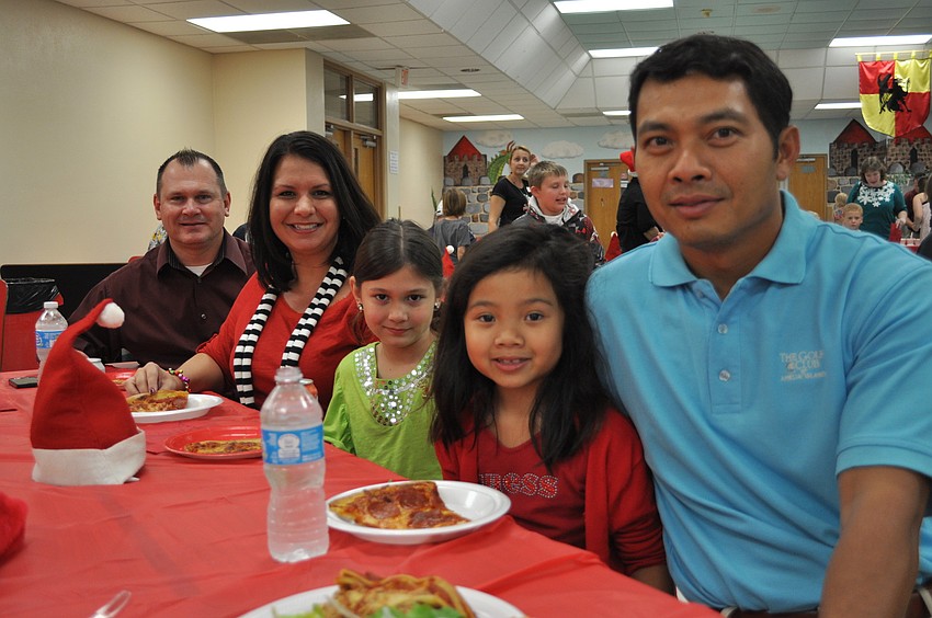 Mike, Gianna and Ginger Talerico with Scott and Skyler Rattana