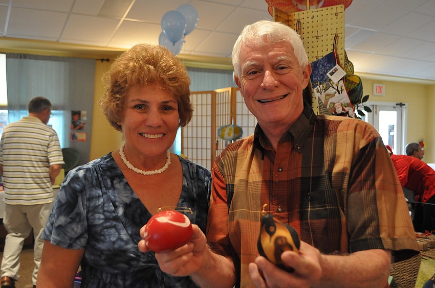 Diane Roytz and Rev. Bob Thacker