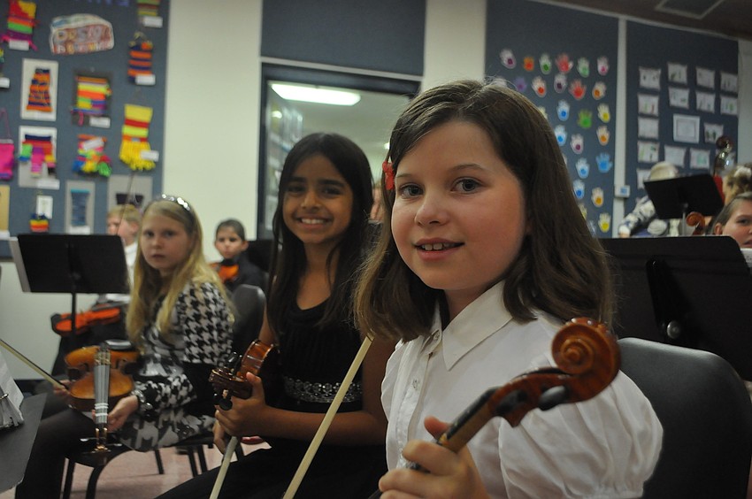 SaGia Singh and Lily Mannelin