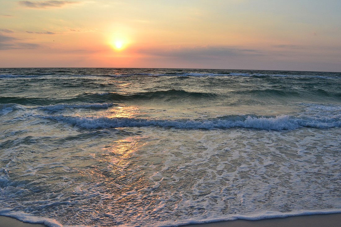 For 21 years, Dr. Stephen Leatherman, coastal expert and director of Florida International UniversityÃ¢â‚¬â„¢s Laboratory for Coastal Research, has ranked AmericaÃ¢â‚¬â„¢s finest beaches in his annual Top 10 Beach List.