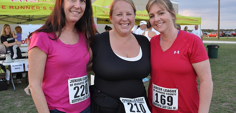 Allison Kaffka, Bev Burdette and Melissa Ebing were eager to start the race.