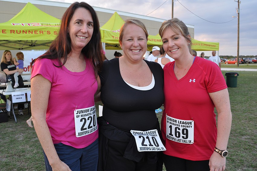Allison Kaffka, Bev Burdette and Melissa Ebing were eager to start the race.
