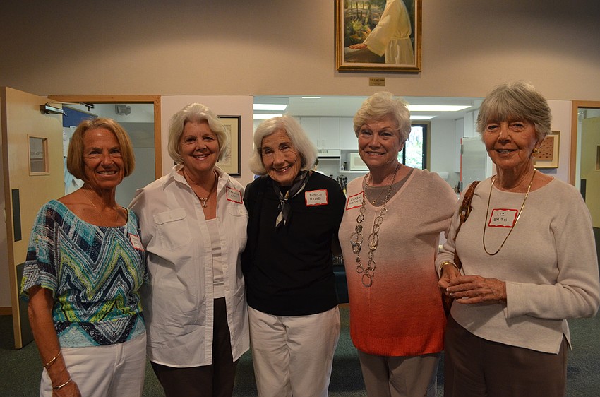 Peggy Williams, Francie Hall, Eunice Nelle, Karen Hastings and Liz Smith.