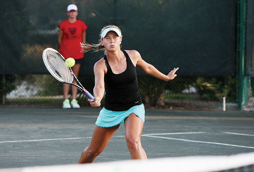 Dasha Sharapova competed in the 2012 Sarasota Open.
