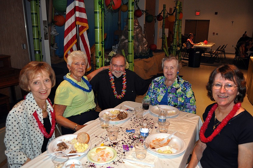 Jo Hennelly, Helen Clifford, Msgr. Joseph Stearns, Anne Schulte and Carol Daunt