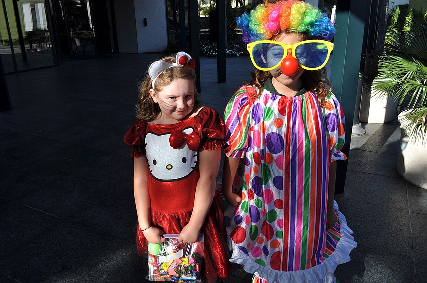 Toni Piannell, 8, and Olivia Dosamjos, 10