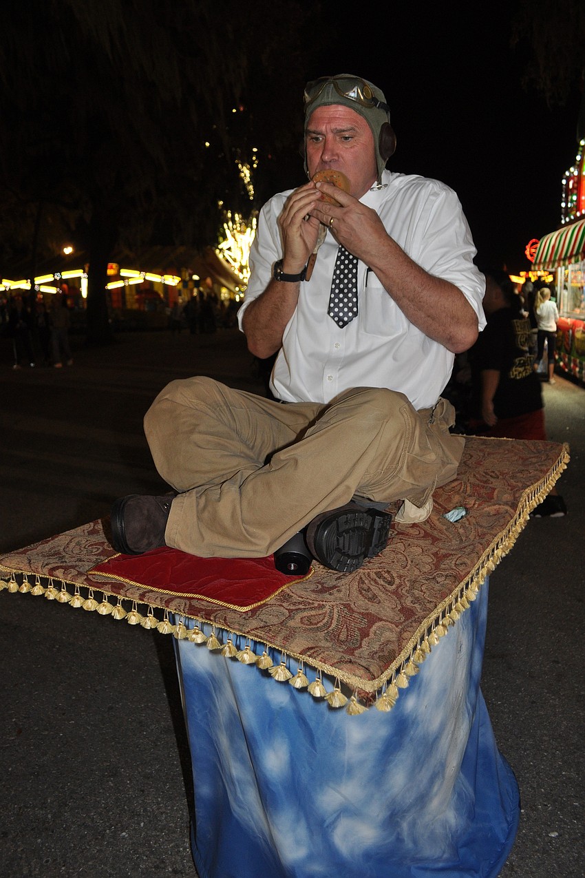 Steve the Pretty Good amused guests.