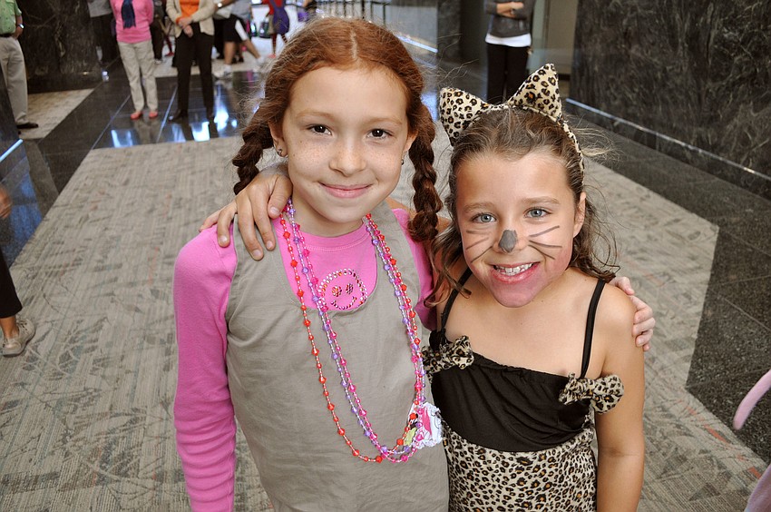 Fiona Ryan, 9, and Carmella Romeo, 9