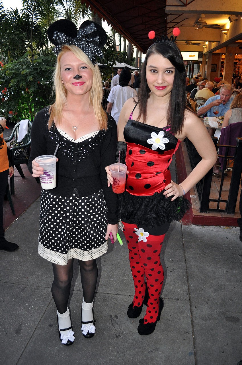 Mariah Willett and Kristen Jendras