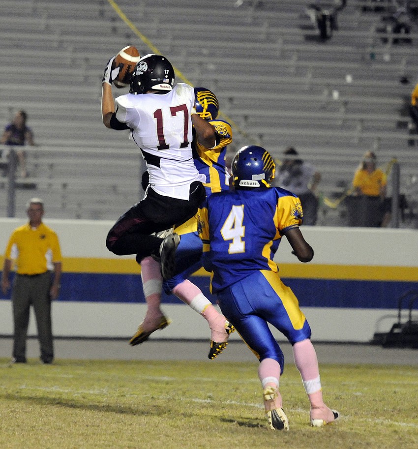 Braden River senior wide receiver Zac Dâ€™Urso hauls in a 25-yard reception late in the fourth quarter.
