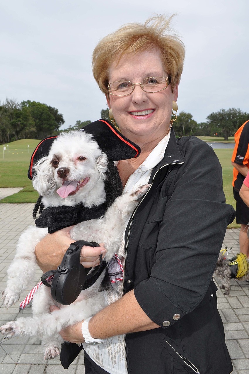 Verla Heotis entered her dog, Brie, in the contest.