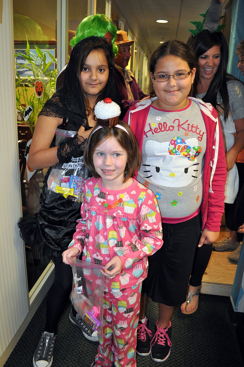 Nicole Defilippi, 11, Kenzie Dialey, 6, and Zulmarie Rivera, 10