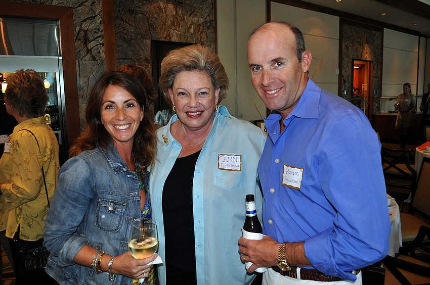 Christine Arledge, Ann Anderson and Roone Arledge, Jr.