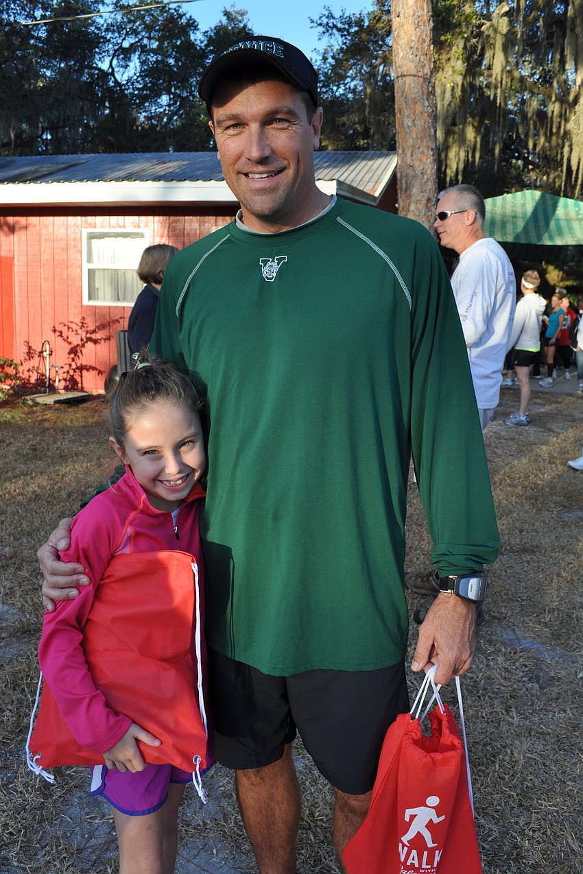 Leah Bartlett ran with her dad, Mike.