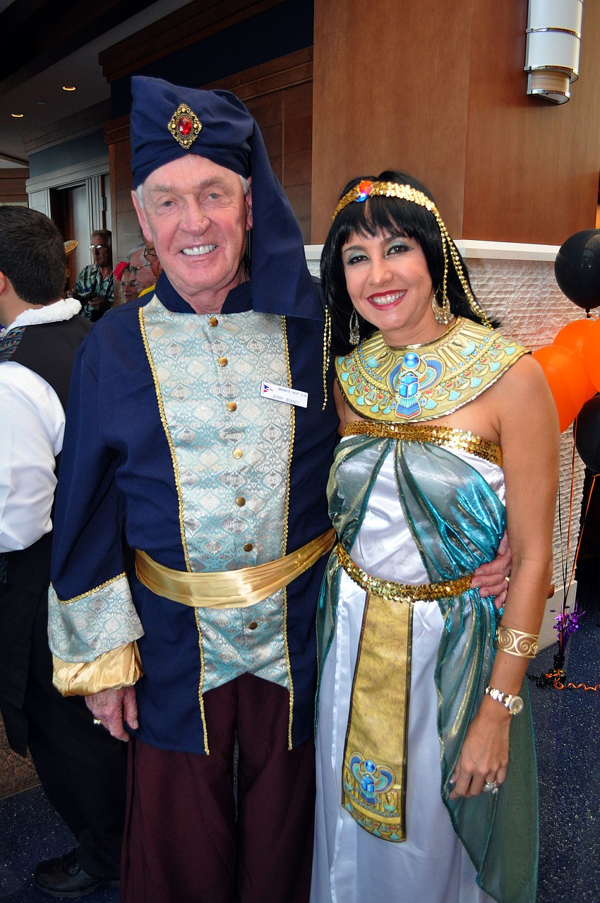 Jerry and Sirlene Bonney as a Sultan and Cleopatra.