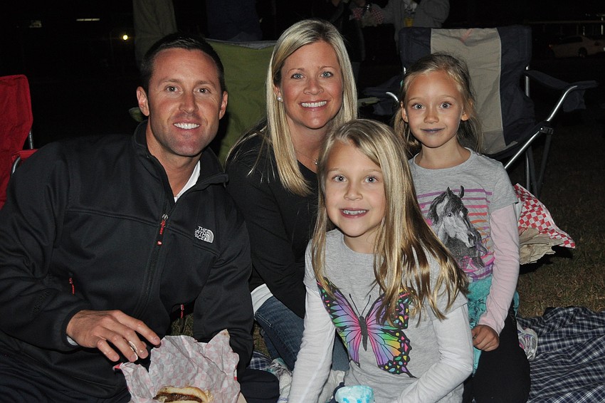 Brett Dipasquale, Karrie Dipasquale and their kids Sara and Madison