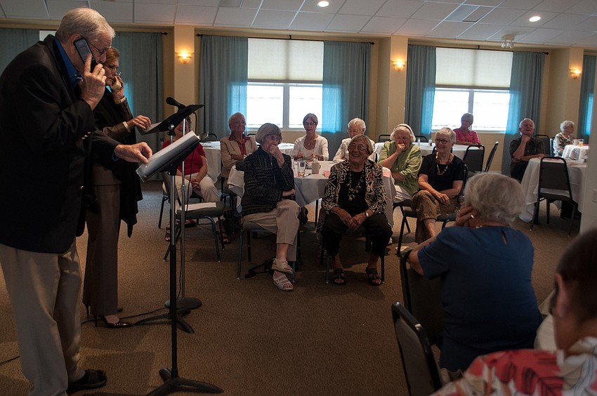 Jim Stewart and Meliss Kenworthy Swenson entertain members.