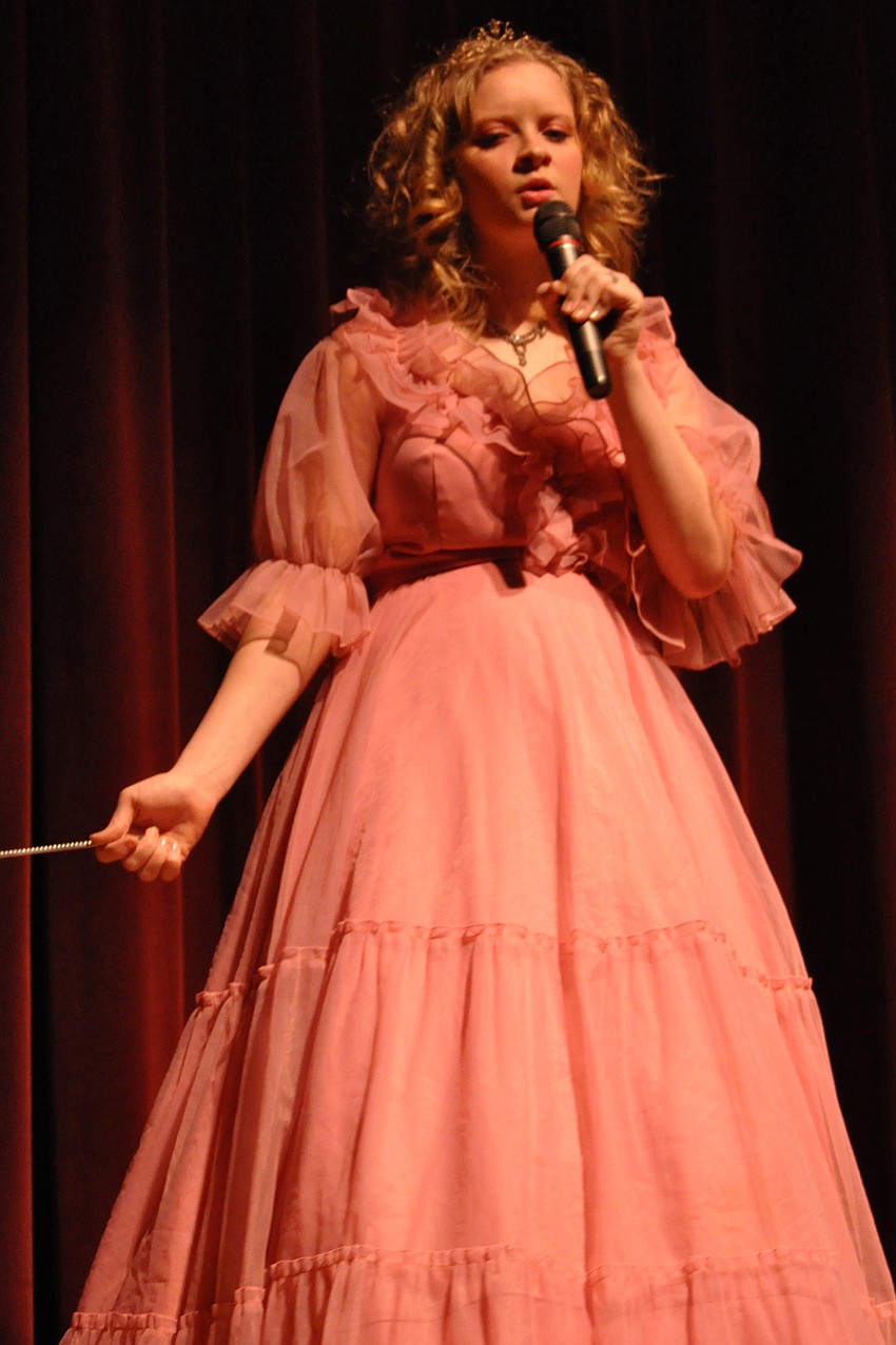 Adriann Pickop performed a song from 