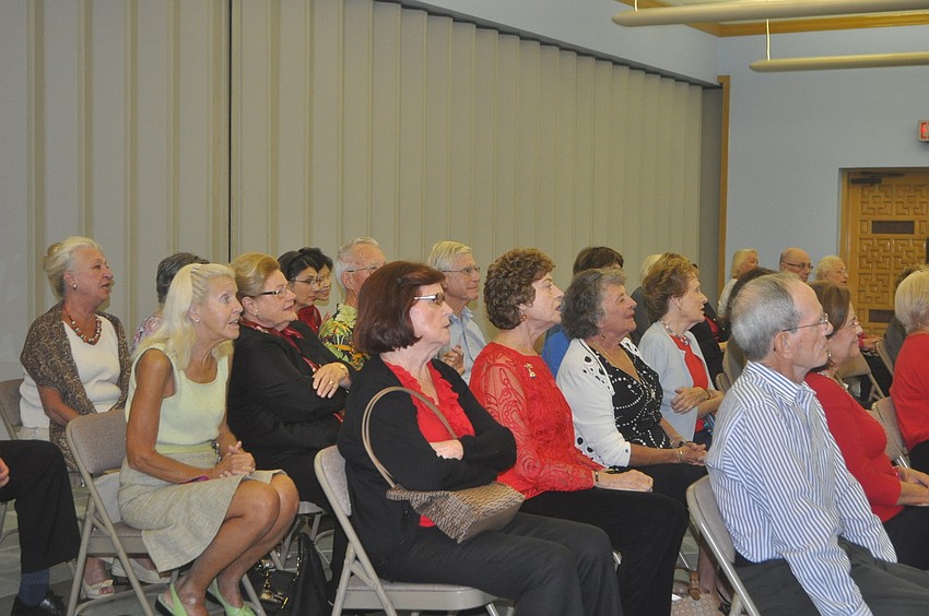 At the end of the concert, Michelle Giglio invited the crowd to join her in singing 