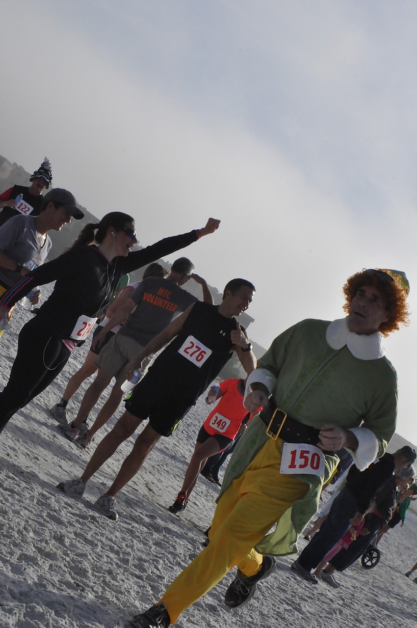 Peter Laughlin dressed as Elf for the Sandy Claws Beach Run.