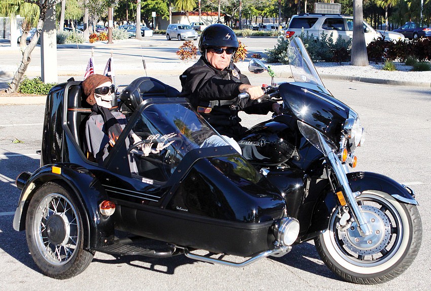Bob Fowler's motorcycle sidecar included a skeleton he referred to as 