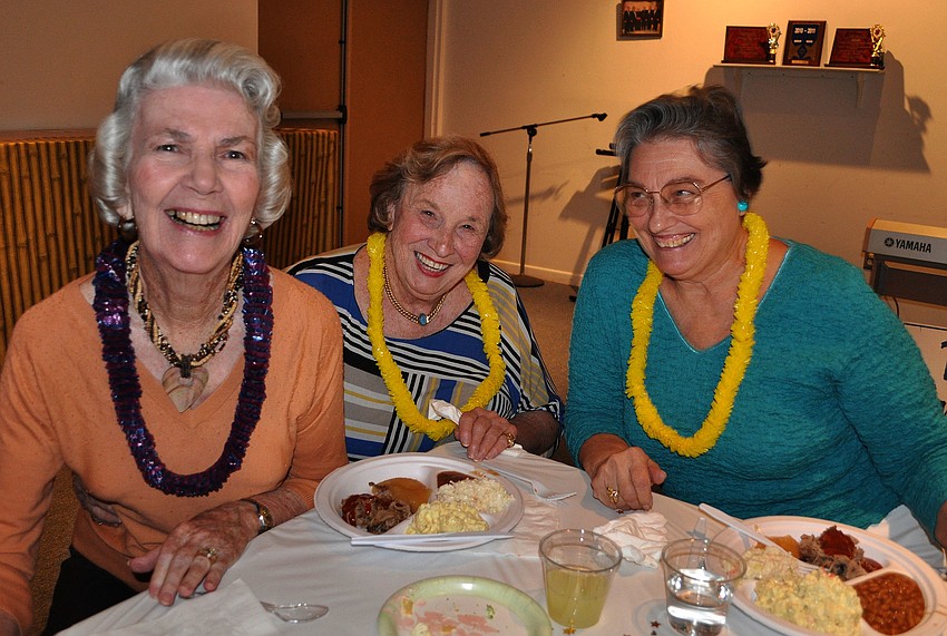 Anna Mae Simon, Madeline Sienkiewicz and Kathleen Schmitt