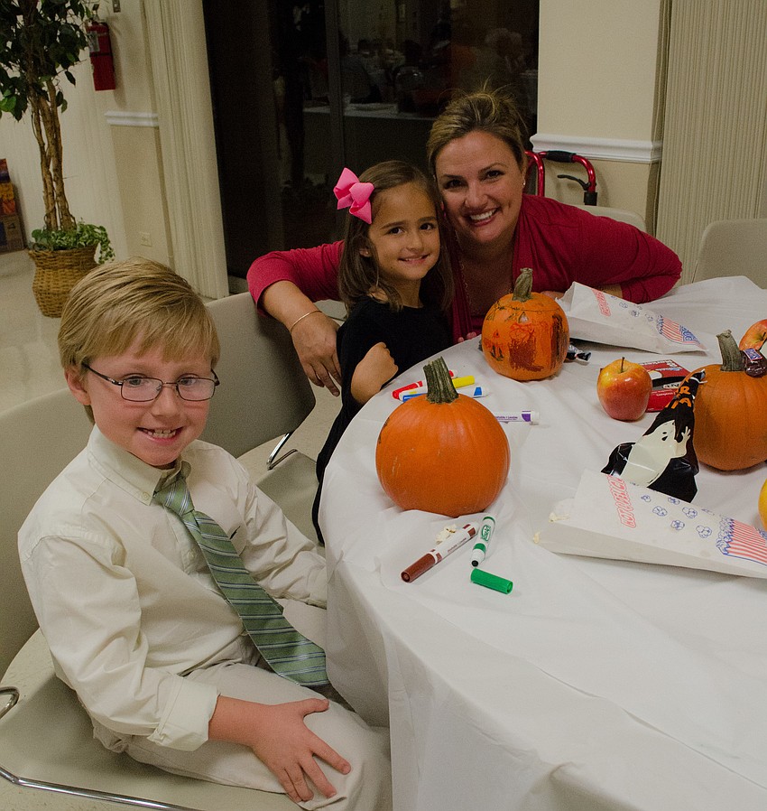 Ryan, Ellie and Rebecca Blitz
