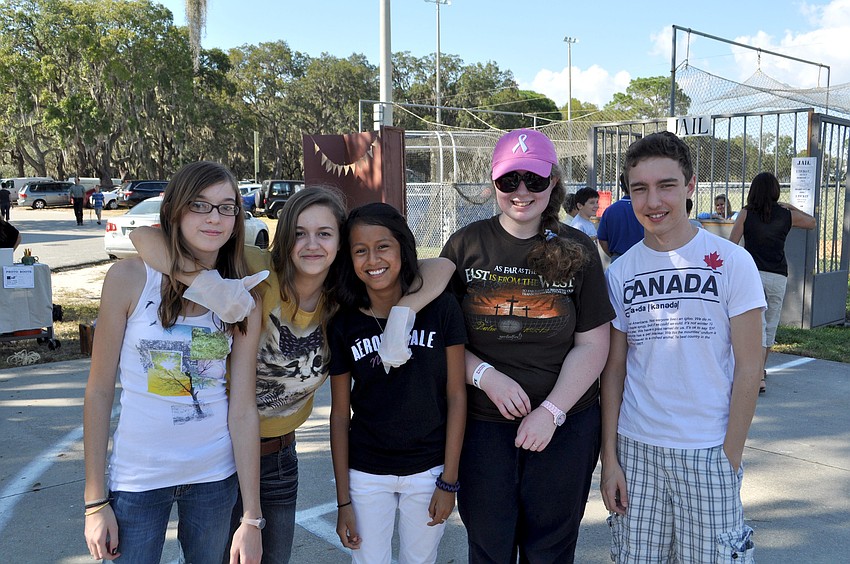 Chelsea Butz, Julia Overholt, Chelsea Solari, Melissa Kent and Connor Whitehouse