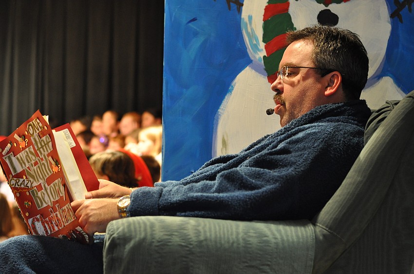 Jon Green served as the narrator.