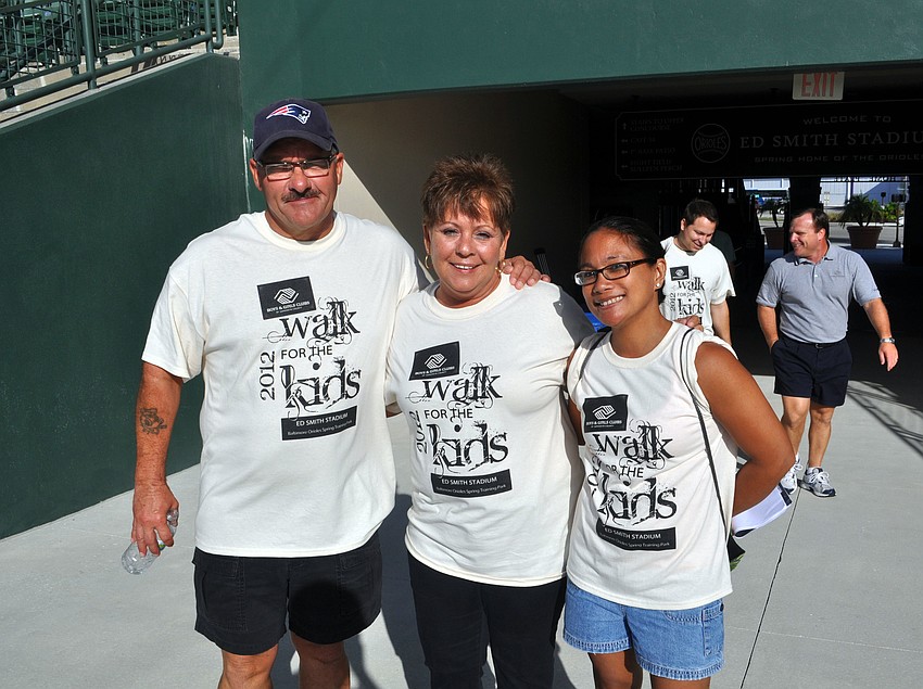 Robert and Jean Cox with Yvonne Zaccone