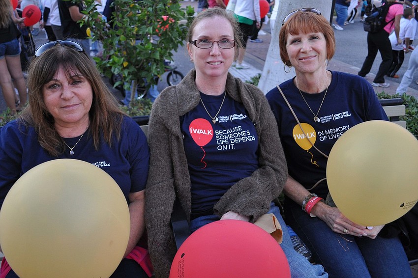 Heidi Casey, Sandy, Hull and Eileen Olive walked with Hull's Healers.