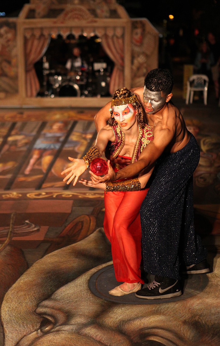 Ariel Hart and Rolando Cabrera