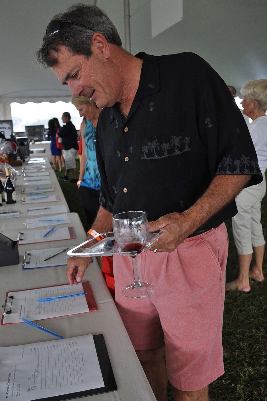 Steve Simpson made sure to check out the silent auction.