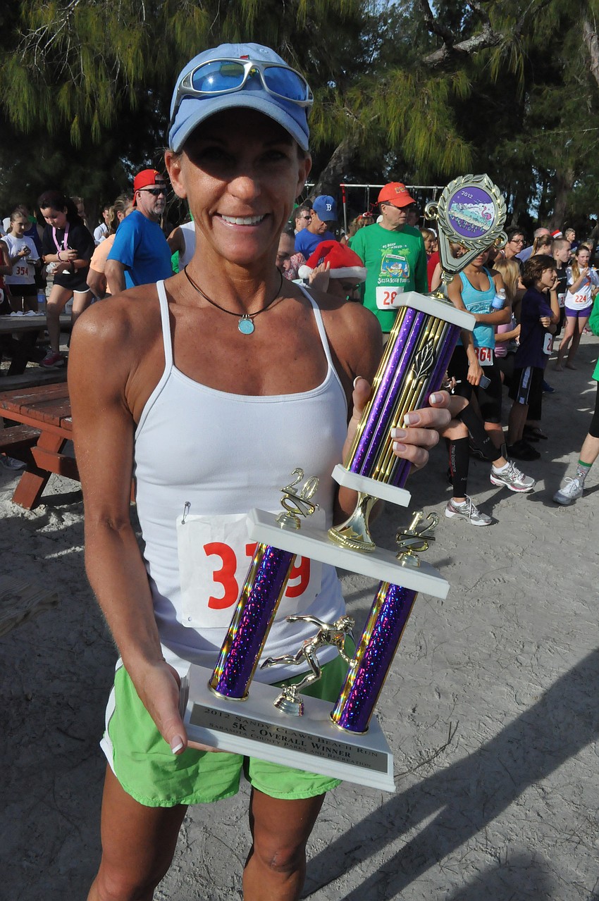 Missy Engroff was the first female to finish the race with a time of 20:58.