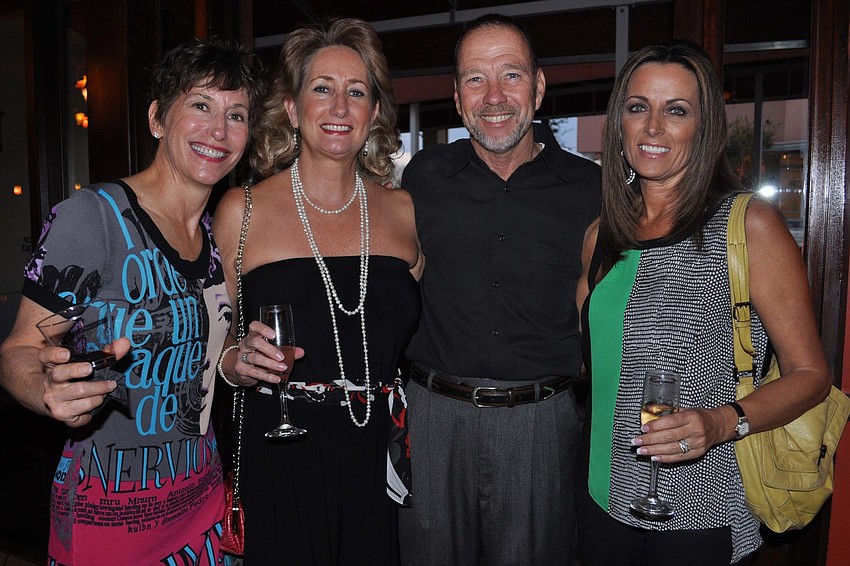 Ruth Harshman, Leigh and Bob Simons and Maryellen Paterson